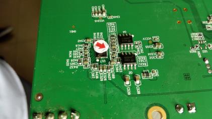 SMT貼片加工因?yàn)槭裁醇庸髢r會昂貴？